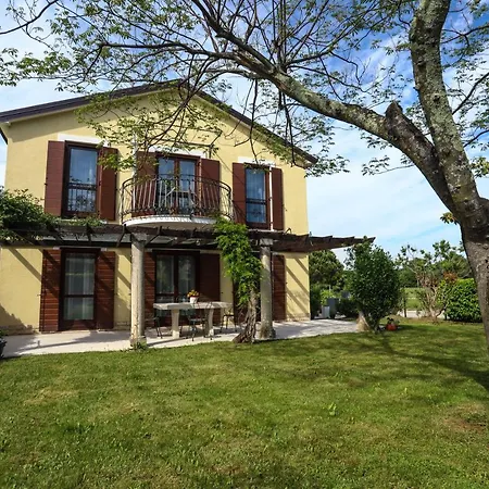 Apartment Klaudia 4 Stars *